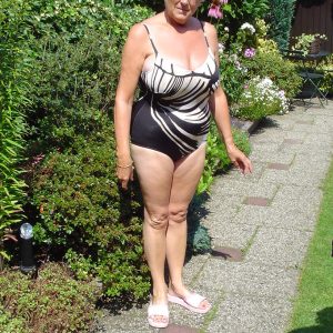 Sous le soleil, on se retrouve Lila - rencontre-Cougar-Béziers