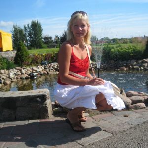 Cafard du vide et envies de liberté Lena - rencontre-Naturiste-Cherbourg-en-Cotentin