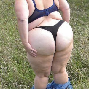 Laura - rencontre-MILF-Troyes