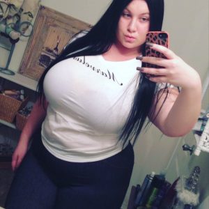 28 ans et une dose de soleil Emma - rencontre-Teen-Clermont-Ferrand